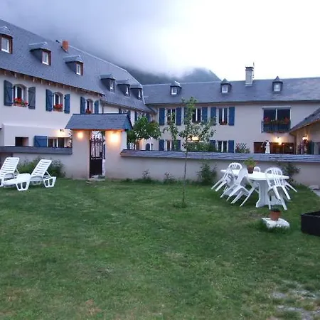 D'hotes Ferme De Gayri לינה וארוחת בוקר Vielle-Aure