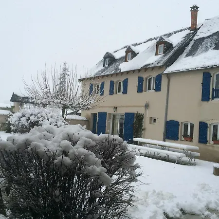 D'hotes Ferme De Gayri 住宿加早餐酒店 *